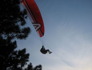  Escuela de pilotos de parapenle 